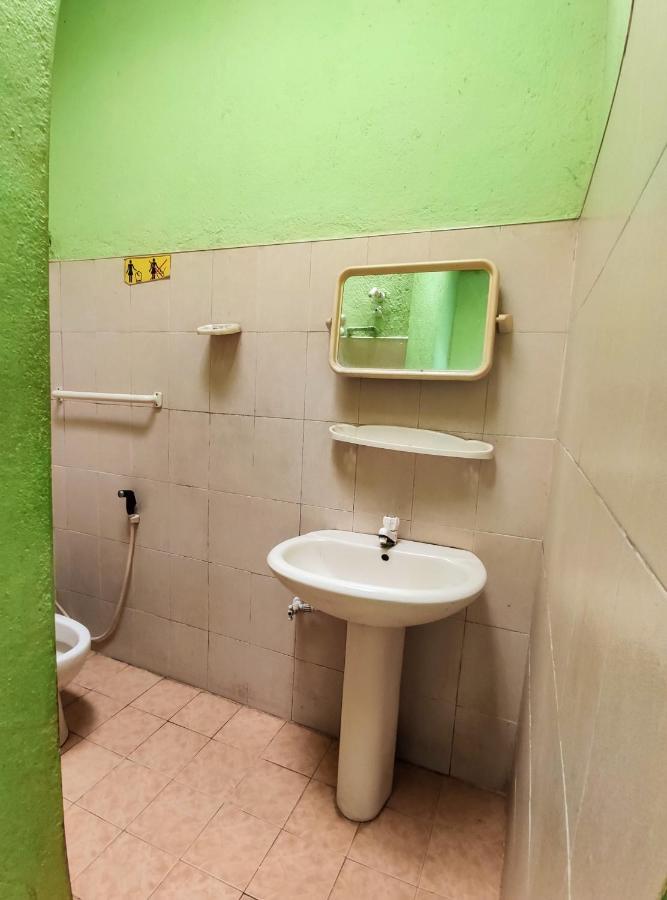 Kandyan Feel Free Homestay Ngoại thất bức ảnh